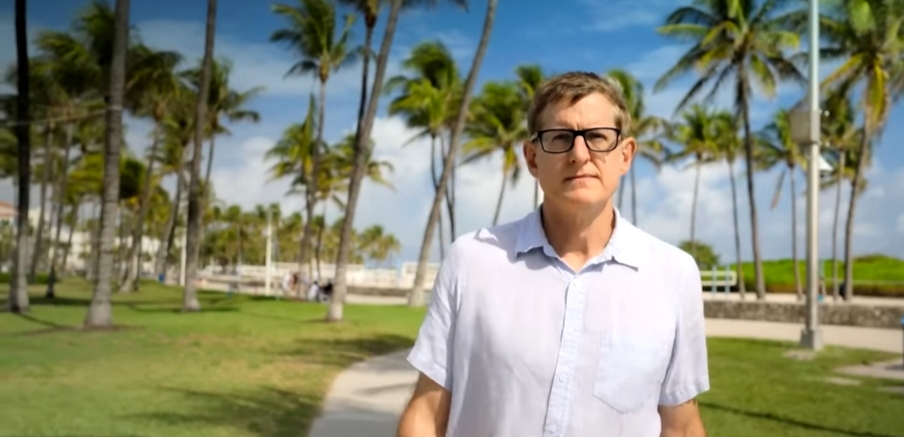 Louis Theroux: Inside the Manosphere